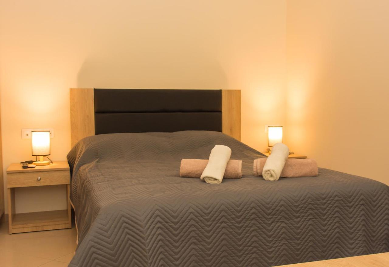 Central Luxury Studio 2 Corinth Εξωτερικό φωτογραφία